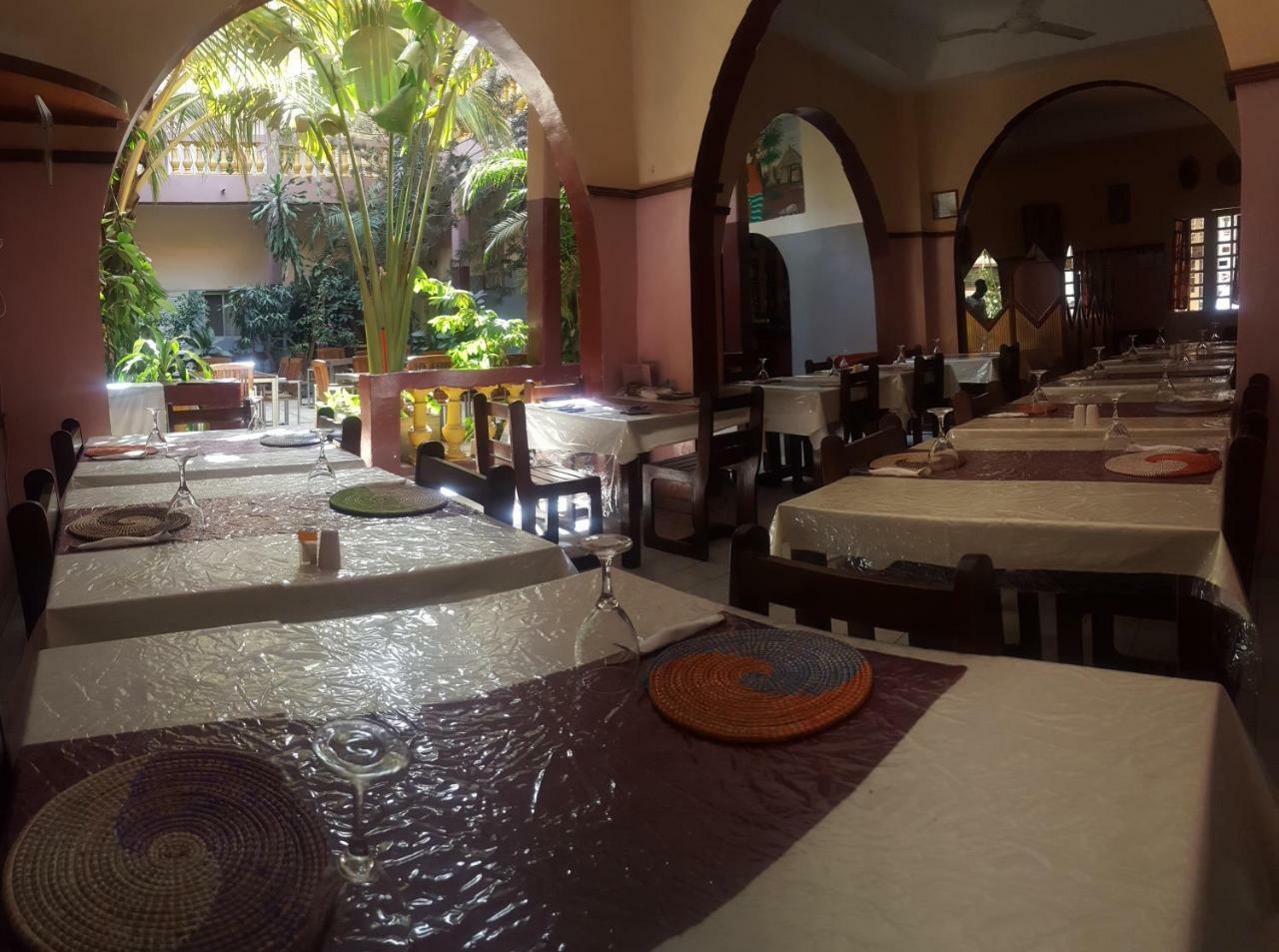 Hotel Saint-Louis Sun ダカール エクステリア 写真